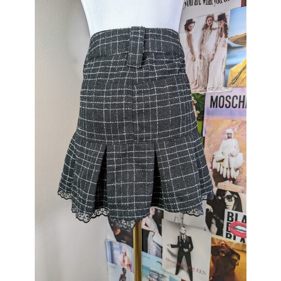 No Boundaries Y2K Plaid Skirt - Picture 2 of 4
